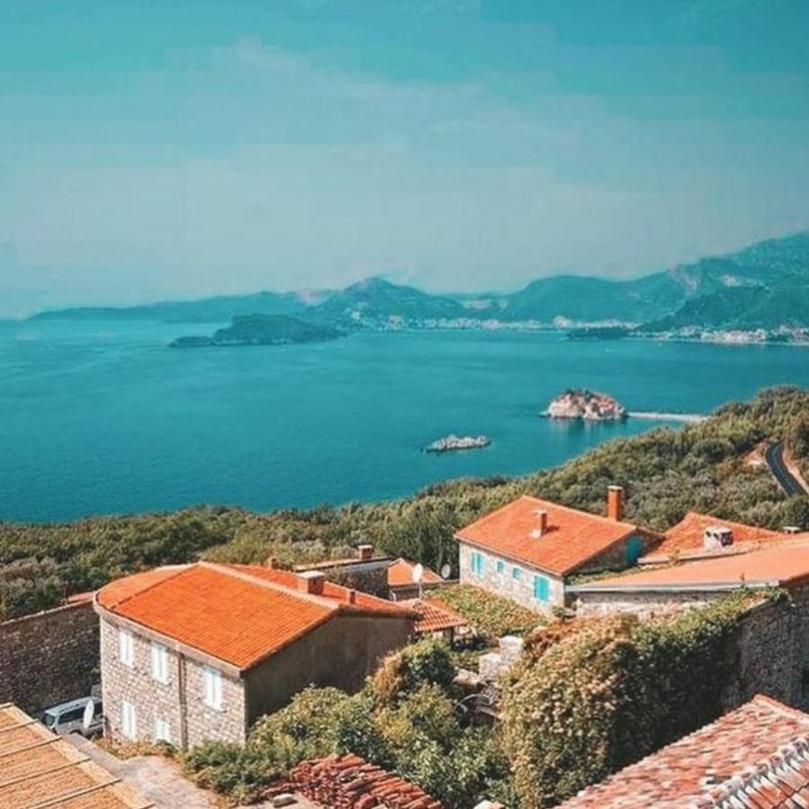 Apartments Dragisic Sveti Stefan Esterno foto