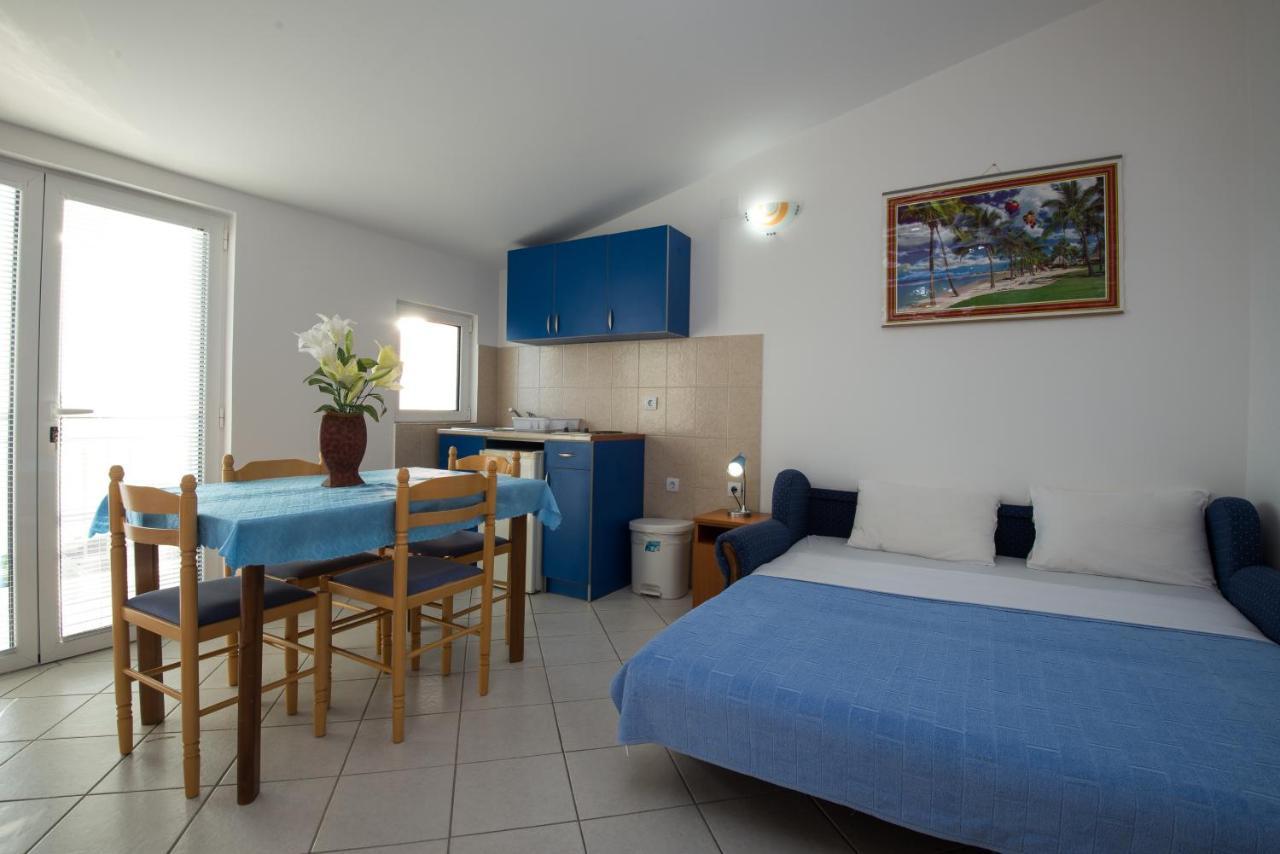 Apartments Dragisic Sveti Stefan Camera foto