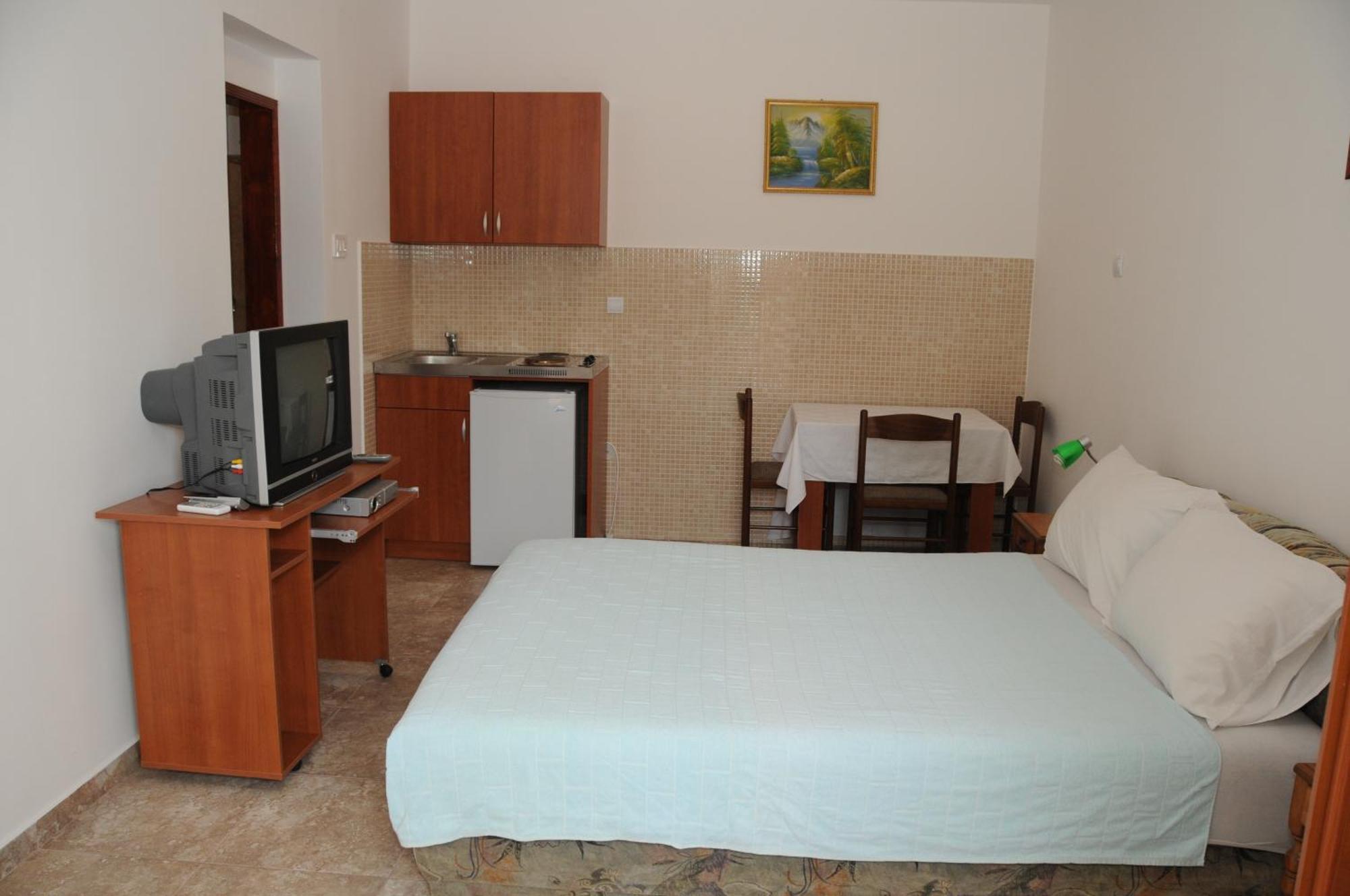 Apartments Dragisic Sveti Stefan Camera foto